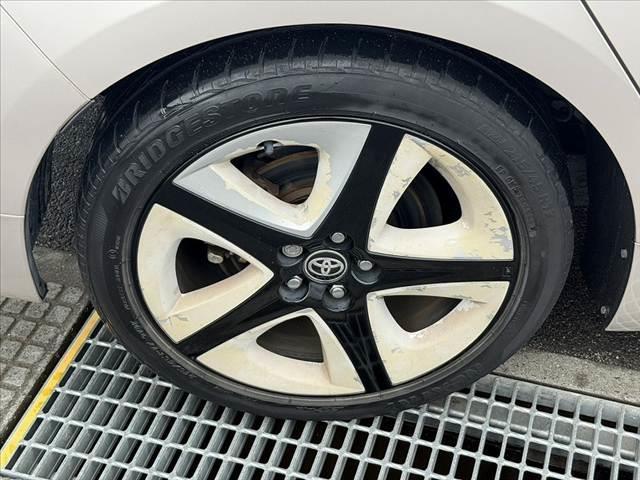 プリウス Sツーリングセレクション 禁煙車 車検整備付 セーフティセンスP オートLEDヘッド&フォグ 合皮シート Fシートヒーター Aクルコン Aハイビーム ETC 純正SDナビ 地デジ BT Bカメラ ステリモ チルトステア(39枚目)