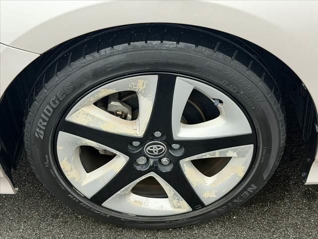 プリウス Sツーリングセレクション 禁煙車 車検整備付 セーフティセンスP オートLEDヘッド&フォグ 合皮シート Fシートヒーター Aクルコン Aハイビーム ETC 純正SDナビ 地デジ BT Bカメラ ステリモ チルトステア(40枚目)