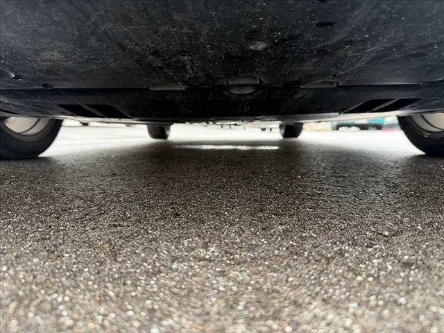 プリウス Sツーリングセレクション 禁煙車 車検整備付 セーフティセンスP オートLEDヘッド&フォグ 合皮シート Fシートヒーター Aクルコン Aハイビーム ETC 純正SDナビ 地デジ BT Bカメラ ステリモ チルトステア(42枚目)