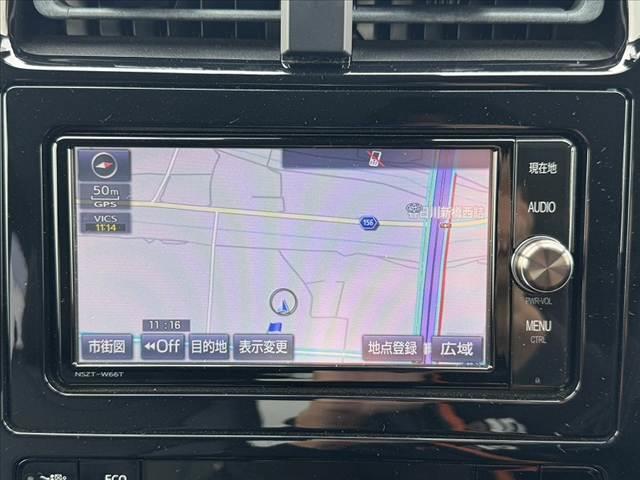 プリウス Sツーリングセレクション セーフティセンスP 禁煙車 車検整備付 オートLEDヘッド&フォグ Aクルコン 純正SDナビ フルセグ BT DVD Bカメ ステリモ ドラレコ ETC 合皮シート Fシートヒーター Pガラス(3枚目)