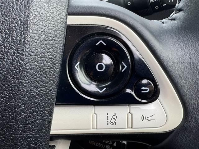 プリウス Sツーリングセレクション セーフティセンスP 禁煙車 車検整備付 オートLEDヘッド&フォグ Aクルコン 純正SDナビ フルセグ BT DVD Bカメ ステリモ ドラレコ ETC 合皮シート Fシートヒーター Pガラス(24枚目)