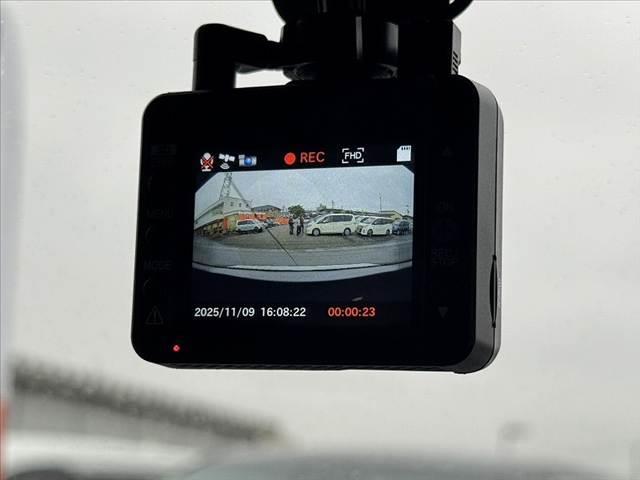 RX RX450h Fスポーツ 禁煙車 ムーンルーフ マクレビ パノラマM 赤革シート FRシートヒーター FシートクーラーPシート 3眼LED FRドラレコ ETC スマートキー Pバックドア Pガラス Aクルコン 純正ナビ(7枚目)