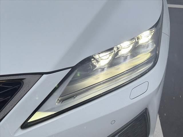 RX RX450h Fスポーツ 禁煙車 ムーンルーフ マクレビ パノラマM 赤革シート FRシートヒーター FシートクーラーPシート 3眼LED FRドラレコ ETC スマートキー Pバックドア Pガラス Aクルコン 純正ナビ(40枚目)