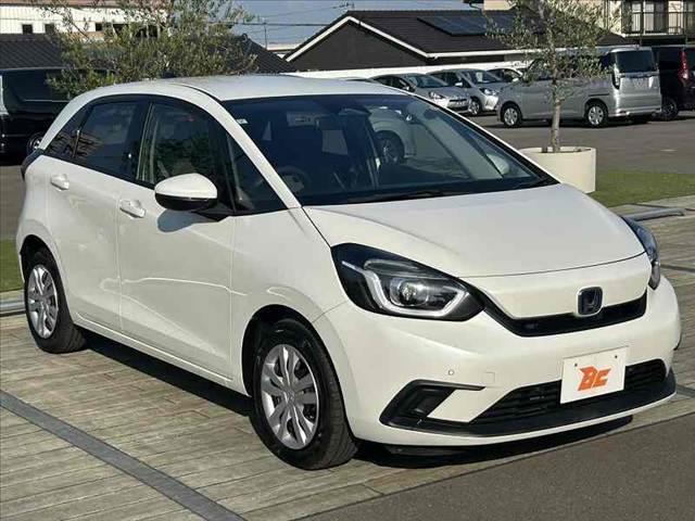 ガラスコーティングなども行っております。プロの業者による、施工ですのでご安心してお頼みください。