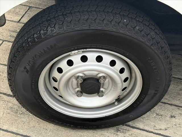 エブリイ ＰＡ　車検整備付　ハイルーフ　セーフティサポート　Ｒセンサー　Ａハイビーム　Ａライト　車線逸脱警報　誤発進抑制機能　スペアキー　Ｒフィルム　オーバーヘッドシェルフ　ＦＲドラレコ　ＷＳＲＳエアＢ　横滑り防止（38枚目）