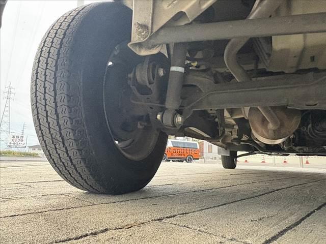 エブリイ ＰＡ　車検整備付　ハイルーフ　セーフティサポート　Ｒセンサー　Ａハイビーム　Ａライト　車線逸脱警報　誤発進抑制機能　スペアキー　Ｒフィルム　オーバーヘッドシェルフ　ＦＲドラレコ　ＷＳＲＳエアＢ　横滑り防止（43枚目）