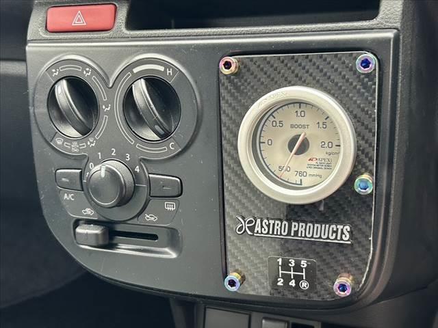 アルト F 禁煙車 車検整備付 5MT ワークス仕様 NARDIステア 車高調 D席スイスポシート 社外タワーバー 社外15AW ETC キーレス LED Rフィルム Dミラー型FRドラレコ ブースト計 水温系(6枚目)