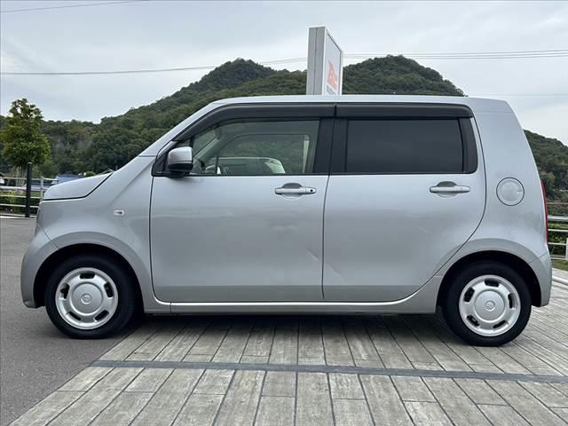 ガラスコーティングなども行っております。プロの業者による、施工ですのでご安心してお頼みください。