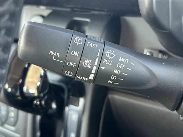 スペーシアカスタム ハイブリッドＸＳ　禁煙車　全方位Ｍ　９インチメモリナビ　フルセグ　ＢＴ　セーフティサポート　両電スラ　純正１５ＡＷ　オートＬＥＤ　スマートキーＸ２　ＥＴＣ　Ｆシートヒーター　コンビシート　Ｒテーブル　サーキュレーター（26枚目）