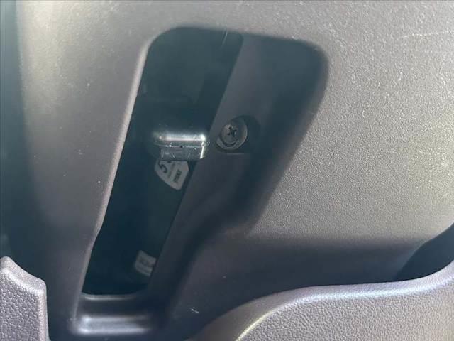スペイド Ｆ　禁煙　車検整備付　電スラ　ＨＩＤヘッド　オートライト　純正ＳＤナビ　地デジ　ＢＴ　Ｂカメラ　ステリモ　キーレス　スペアキー　ＥＴＣ　ドラレコ　電格ミラーウインカー　Ｐガラス　社外１５ＡＷ　アームレスト（30枚目）