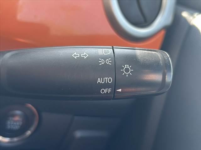 ハスラー Ｘ　後期　車検整備付　デュアルカメラブレーキ　オートＨＩＤ　Ｓエネチャージ　ＣＤデッキ　ＵＳＢ　スマートキー　Ａストップ　チルトステア　シートリフター　シートヒーター　Ｐガラス　電格ミラー　純正１５ＡＷ（5枚目）