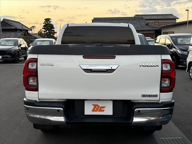 ハイラックス Ｚ　後期　禁煙車　４ＷＤ　ディーゼル　ターボ　純正ナビ　フルセグ　ＢＴ　Ｂモニタ　レーダークルーズ　プリクラ　クリアランスソナー　ＬＤＡ　オートＬＥＤ　Ｐガラス　ＥＴＣ　電格ヒーターミラー　革巻ステア（14枚目）