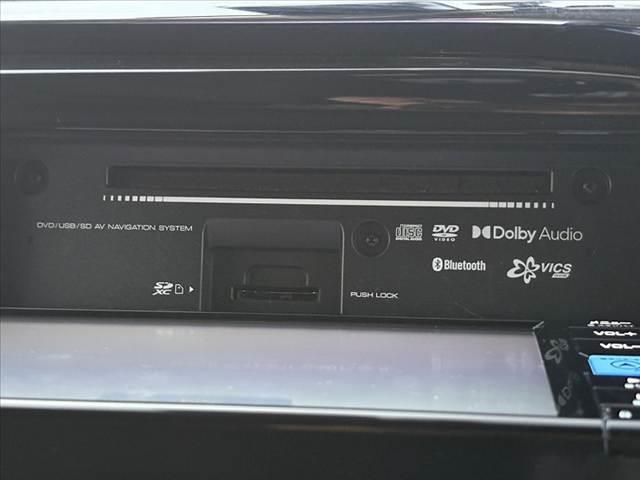 ハイラックス Ｚ　後期　禁煙車　４ＷＤ　ディーゼル　ターボ　純正ナビ　フルセグ　ＢＴ　Ｂモニタ　レーダークルーズ　プリクラ　クリアランスソナー　ＬＤＡ　オートＬＥＤ　Ｐガラス　ＥＴＣ　電格ヒーターミラー　革巻ステア（24枚目）