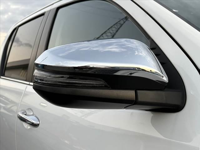 ハイラックス Ｚ　後期　禁煙車　４ＷＤ　ディーゼル　ターボ　純正ナビ　フルセグ　ＢＴ　Ｂモニタ　レーダークルーズ　プリクラ　クリアランスソナー　ＬＤＡ　オートＬＥＤ　Ｐガラス　ＥＴＣ　電格ヒーターミラー　革巻ステア（33枚目）