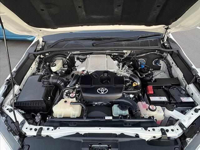 ハイラックス Ｚ　後期　禁煙車　４ＷＤ　ディーゼル　ターボ　純正ナビ　フルセグ　ＢＴ　Ｂモニタ　レーダークルーズ　プリクラ　クリアランスソナー　ＬＤＡ　オートＬＥＤ　Ｐガラス　ＥＴＣ　電格ヒーターミラー　革巻ステア（46枚目）