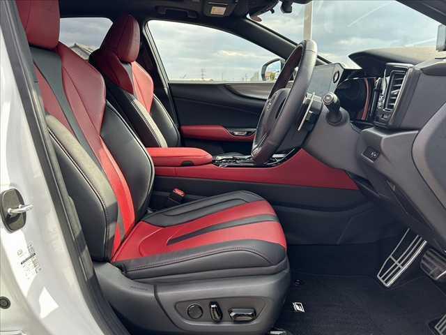 気になる車両などあれば、すぐにお問合せ下さい！グーネットお問い合わせ専用ダイヤルからお電話頂くとスタッフがご質問にお答えいたします。