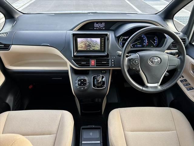 ノア ハイブリッドＧ　禁煙　車検整備付　両電スラ　クルコン　Ｆシートヒーター　スマートキーＸ２　純正ＳＤナビ　地デジ　ＢＴ　ステリモ　Ｂカメラ　置くだけ充電　ＥＴＣ　ドラレコ　Ａコーナーポール　チルトステア　純正１５ＡＷ（2枚目）