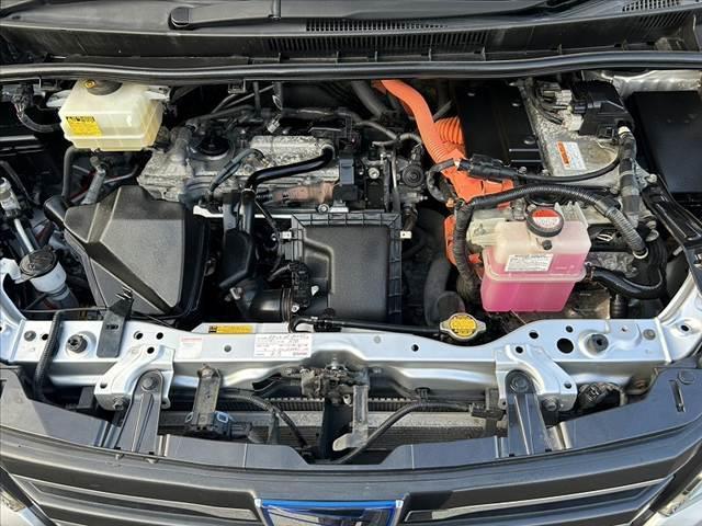 ノア ハイブリッドＧ　禁煙　車検整備付　両電スラ　クルコン　Ｆシートヒーター　スマートキーＸ２　純正ＳＤナビ　地デジ　ＢＴ　ステリモ　Ｂカメラ　置くだけ充電　ＥＴＣ　ドラレコ　Ａコーナーポール　チルトステア　純正１５ＡＷ（44枚目）