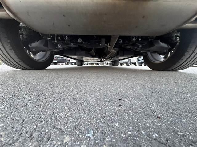 ハリアー Ｚ　レザーパッケージ　禁煙　中期　パノラマルーフ　ＴＯＭ‘Ｓフルエアロ　パノラマモニター　セーフティセンス　ＪＢＬ１２．３型ナビ　フルセグ　ＢＳＭ　Ｐバックドア　カラーＨＵＤ　Ｄインナーミラー　ＥＴＣ２．０　Ｐシート（45枚目）