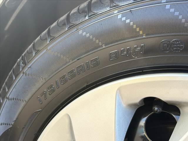 アクア Ｇ　中期　禁煙車　車検整備付　スマートキーＸ２　オートＬＥＤ　フォグ　Ｆシートヒーター　純正ＳＤナビ　フルセグ　ＢＴ　ＤＶＤ　Ｂカメ　ステリモ　クルコン　ＥＴＣ　電格ミラーウインカー　革巻きステア（47枚目）