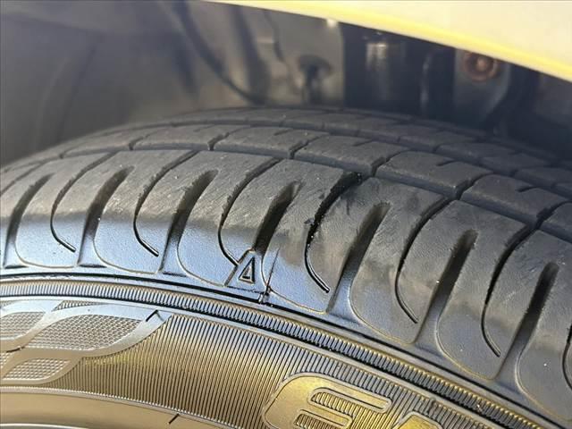 アクア Ｇ　中期　禁煙車　車検整備付　スマートキーＸ２　オートＬＥＤ　フォグ　Ｆシートヒーター　純正ＳＤナビ　フルセグ　ＢＴ　ＤＶＤ　Ｂカメ　ステリモ　クルコン　ＥＴＣ　電格ミラーウインカー　革巻きステア（48枚目）