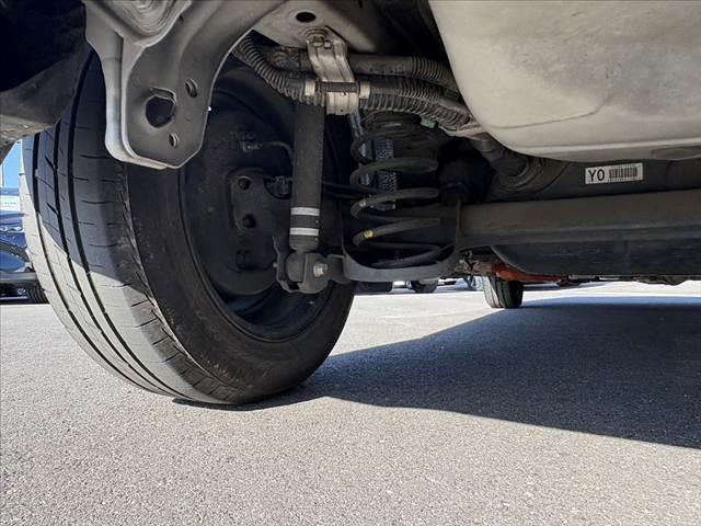 アクア Ｇ　中期　禁煙車　車検整備付　スマートキーＸ２　オートＬＥＤ　フォグ　Ｆシートヒーター　純正ＳＤナビ　フルセグ　ＢＴ　ＤＶＤ　Ｂカメ　ステリモ　クルコン　ＥＴＣ　電格ミラーウインカー　革巻きステア（51枚目）