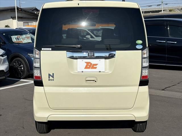N-BOX G・Lパッケージ 禁煙車 両側電動スライド スマートキーX2 プッシュスタート 純正CDオーディオ ステリモ 電格ミラーウインカー Pガラス チルトステア ベンチシート アームレスト ヘッドライトレベライザー(14枚目)