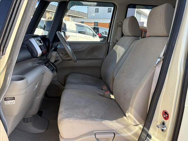 N-BOX G・Lパッケージ 禁煙車 両側電動スライド スマートキーX2 プッシュスタート 純正CDオーディオ ステリモ 電格ミラーウインカー Pガラス チルトステア ベンチシート アームレスト ヘッドライトレベライザー(17枚目)