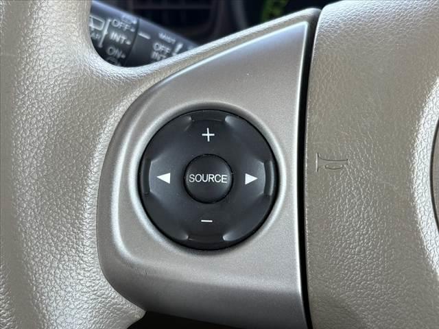 N-BOX G・Lパッケージ 禁煙車 両側電動スライド スマートキーX2 プッシュスタート 純正CDオーディオ ステリモ 電格ミラーウインカー Pガラス チルトステア ベンチシート アームレスト ヘッドライトレベライザー(22枚目)