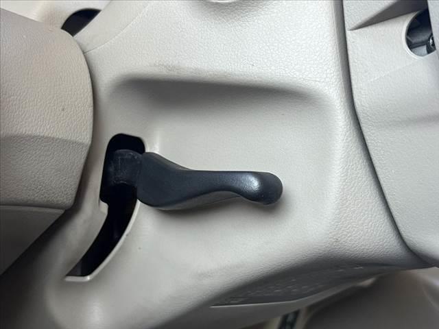 N-BOX G・Lパッケージ 禁煙車 両側電動スライド スマートキーX2 プッシュスタート 純正CDオーディオ ステリモ 電格ミラーウインカー Pガラス チルトステア ベンチシート アームレスト ヘッドライトレベライザー(26枚目)