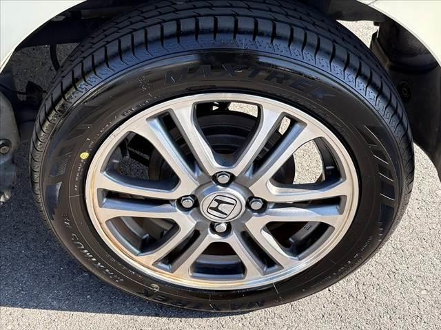 N-BOX G・Lパッケージ 禁煙車 両側電動スライド スマートキーX2 プッシュスタート 純正CDオーディオ ステリモ 電格ミラーウインカー Pガラス チルトステア ベンチシート アームレスト ヘッドライトレベライザー(43枚目)