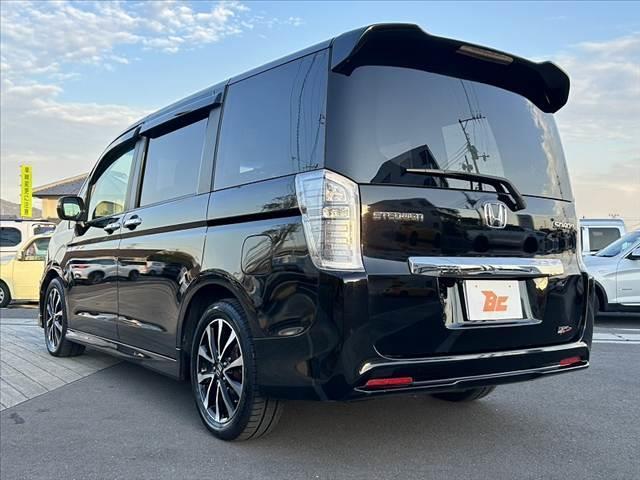 各種オートローンの取り扱いも行っております。（セディナ・ジャックス・オリコｅｔｃ）審査は簡単、免許書さえあれば所得証明など不要で即審査させて頂きます。