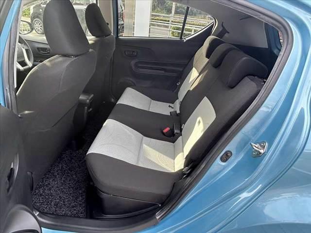 アクア S 禁煙車 車検整備付 スマートキーX2 オートライト 純正SDナビ フルセグ BT DVD Bカメラ ステリモ FRドラレコ ETC チルトステア シートリフター 電格ミラーウインカー アームレスト(18枚目)