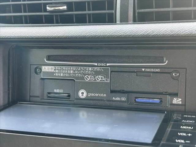 アクア S 禁煙車 車検整備付 スマートキーX2 オートライト 純正SDナビ フルセグ BT DVD Bカメラ ステリモ FRドラレコ ETC チルトステア シートリフター 電格ミラーウインカー アームレスト(24枚目)