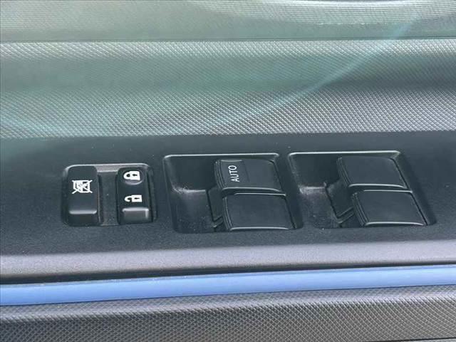 アクア S 禁煙車 車検整備付 スマートキーX2 オートライト 純正SDナビ フルセグ BT DVD Bカメラ ステリモ FRドラレコ ETC チルトステア シートリフター 電格ミラーウインカー アームレスト(28枚目)