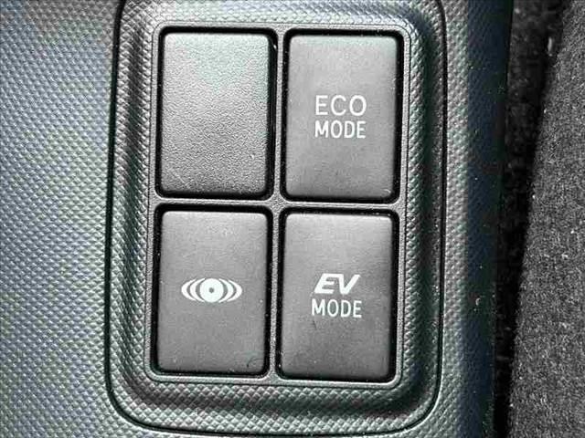 アクア Gブラックソフトレザーセレクション 後期 禁煙車 車検整備付 社外メモリナビ CD ETC エコアイドル エアコン パワステ パワーウィンドウ ヘッドライトレベライザー WSRSエアバッグ Rガラスフィルム施工 マットバイザー(25枚目)