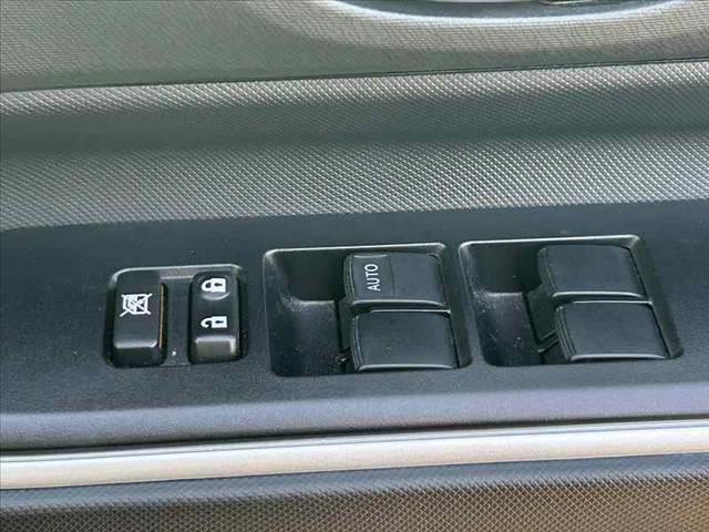 アクア Gブラックソフトレザーセレクション 後期 禁煙車 車検整備付 社外メモリナビ CD ETC エコアイドル エアコン パワステ パワーウィンドウ ヘッドライトレベライザー WSRSエアバッグ Rガラスフィルム施工 マットバイザー(28枚目)