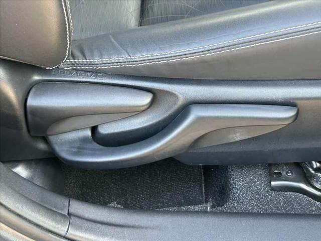 アクア Gブラックソフトレザーセレクション 後期 禁煙車 車検整備付 社外メモリナビ CD ETC エコアイドル エアコン パワステ パワーウィンドウ ヘッドライトレベライザー WSRSエアバッグ Rガラスフィルム施工 マットバイザー(30枚目)