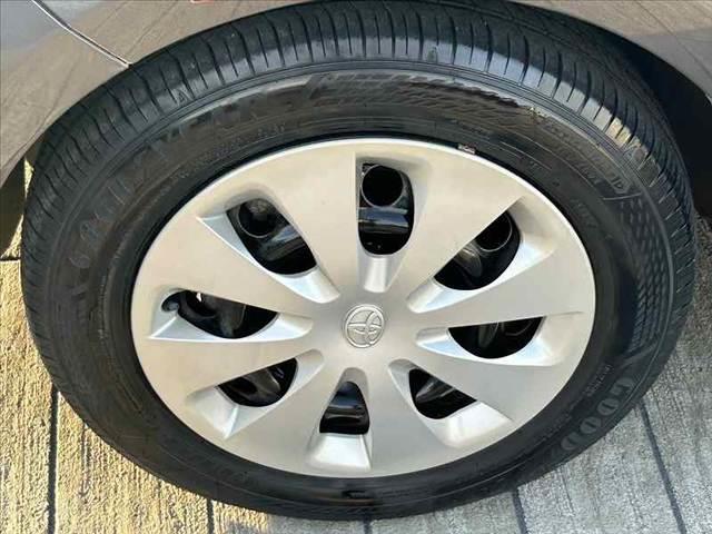 アクア Gブラックソフトレザーセレクション 後期 禁煙車 車検整備付 社外メモリナビ CD ETC エコアイドル エアコン パワステ パワーウィンドウ ヘッドライトレベライザー WSRSエアバッグ Rガラスフィルム施工 マットバイザー(40枚目)