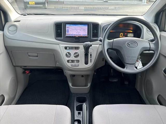 ミライース Ｄ　後期　禁煙車車検整備付　社外メモリナビ　ＣＤ　ＥＴＣ　エコアイドル　エアコン　パワステ　パワーウィンドウ　ヘッドライトレベライザー　ＷＳＲＳエアバッグ　Ｒガラスフィルム施工　マットバイザー（2枚目）