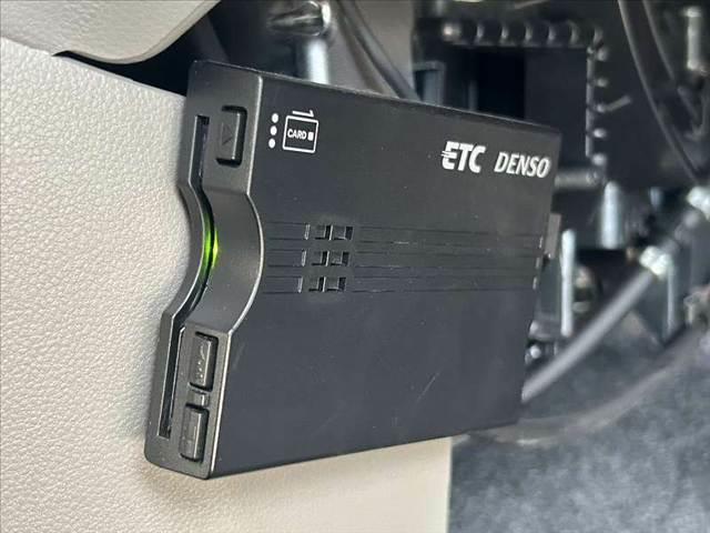 ミライース Ｄ　後期　禁煙車車検整備付　社外メモリナビ　ＣＤ　ＥＴＣ　エコアイドル　エアコン　パワステ　パワーウィンドウ　ヘッドライトレベライザー　ＷＳＲＳエアバッグ　Ｒガラスフィルム施工　マットバイザー（6枚目）