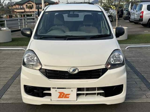 ミライース Ｄ　後期　禁煙車車検整備付　社外メモリナビ　ＣＤ　ＥＴＣ　エコアイドル　エアコン　パワステ　パワーウィンドウ　ヘッドライトレベライザー　ＷＳＲＳエアバッグ　Ｒガラスフィルム施工　マットバイザー（9枚目）