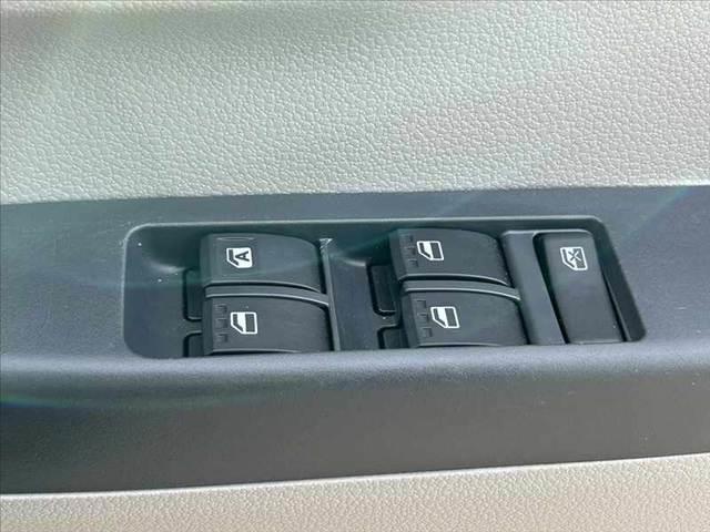 ミライース Ｄ　後期　禁煙車車検整備付　社外メモリナビ　ＣＤ　ＥＴＣ　エコアイドル　エアコン　パワステ　パワーウィンドウ　ヘッドライトレベライザー　ＷＳＲＳエアバッグ　Ｒガラスフィルム施工　マットバイザー（23枚目）