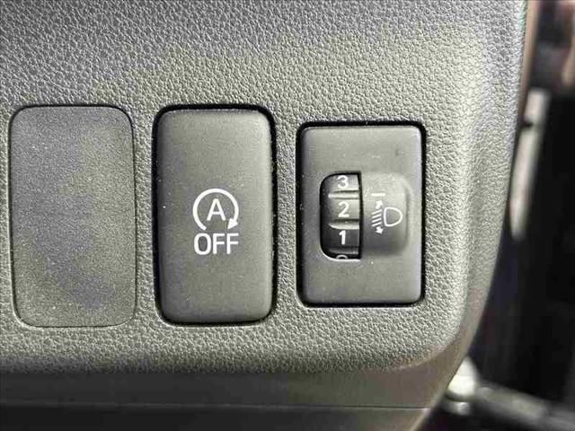 ミラココア ココアＬ　後期　禁煙車　車検整備付　エコアイドル　純正ＳＤナビ　地デジ　ＤＶＤ再生　ＢＴ　キーレス　スペアキー　ＥＴＣ　Ｐガラス　電格ミラー　チルトステア　シートリフター　ベンチシート　アームレスト（5枚目）