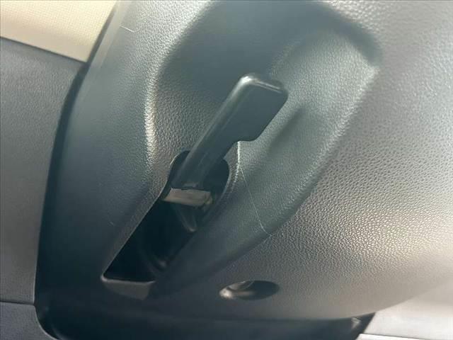 ミラココア ココアＬ　後期　禁煙車　車検整備付　エコアイドル　純正ＳＤナビ　地デジ　ＤＶＤ再生　ＢＴ　キーレス　スペアキー　ＥＴＣ　Ｐガラス　電格ミラー　チルトステア　シートリフター　ベンチシート　アームレスト（23枚目）