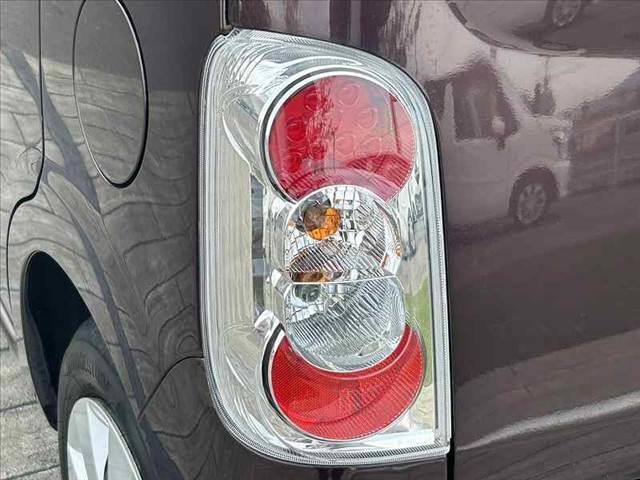 ミラココア ココアＬ　後期　禁煙車　車検整備付　エコアイドル　純正ＳＤナビ　地デジ　ＤＶＤ再生　ＢＴ　キーレス　スペアキー　ＥＴＣ　Ｐガラス　電格ミラー　チルトステア　シートリフター　ベンチシート　アームレスト（30枚目）