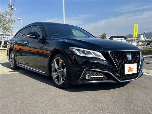 クラウンハイブリッド ＲＳ　禁煙車　車検整備付　ムーンルーフ　ＳＳ　Ａクルコン　Ａハイビーム　純正ＳＤナビ　フルセグ　ＢＴ　ＤＶＤ　Ｂカメ　ステリモ　スーパーライブサウンド　スマートキー２　Ｆシートヒーター　オートＬＥＤ　ＥＴＣ（8枚目）