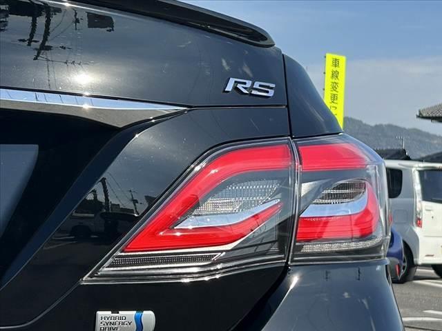 クラウンハイブリッド ＲＳ　禁煙車　車検整備付　ムーンルーフ　ＳＳ　Ａクルコン　Ａハイビーム　純正ＳＤナビ　フルセグ　ＢＴ　ＤＶＤ　Ｂカメ　ステリモ　スーパーライブサウンド　スマートキー２　Ｆシートヒーター　オートＬＥＤ　ＥＴＣ（39枚目）