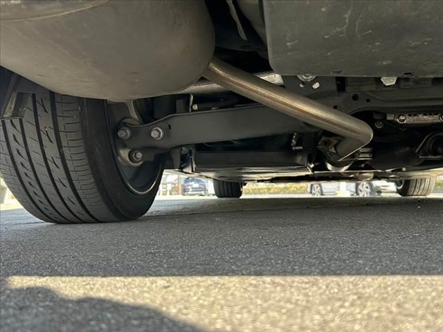 クラウンハイブリッド ＲＳ　禁煙車　車検整備付　ムーンルーフ　ＳＳ　Ａクルコン　Ａハイビーム　純正ＳＤナビ　フルセグ　ＢＴ　ＤＶＤ　Ｂカメ　ステリモ　スーパーライブサウンド　スマートキー２　Ｆシートヒーター　オートＬＥＤ　ＥＴＣ（46枚目）