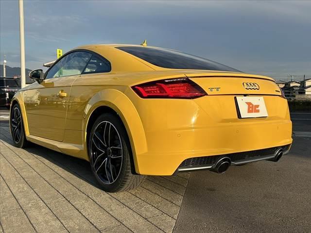 ＴＴクーペ ２．０ＴＦＳＩ　クワトロ　Ｓラインパッケージ　禁煙車　車検整備付　バーチャルコックピット　バックカメラ　クルーズコントロール　ＥＴＣ　ドラレコ　ＢＴ　プッシュスタート　スマートキー２　ＬＥＤヘッドライト　パワーシート　電格ミラー　ホールドアシスト（13枚目）